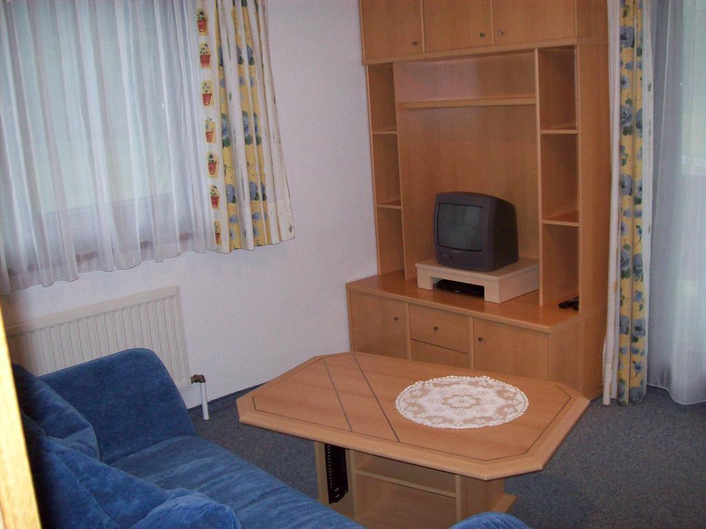 Appartements Romantica Langenfeld Room photo